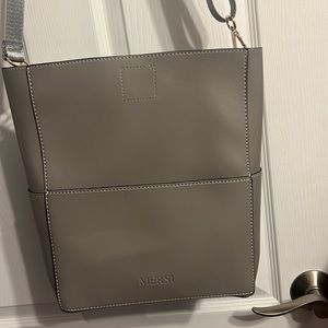 Mersi vegan leather Demi bucket bag